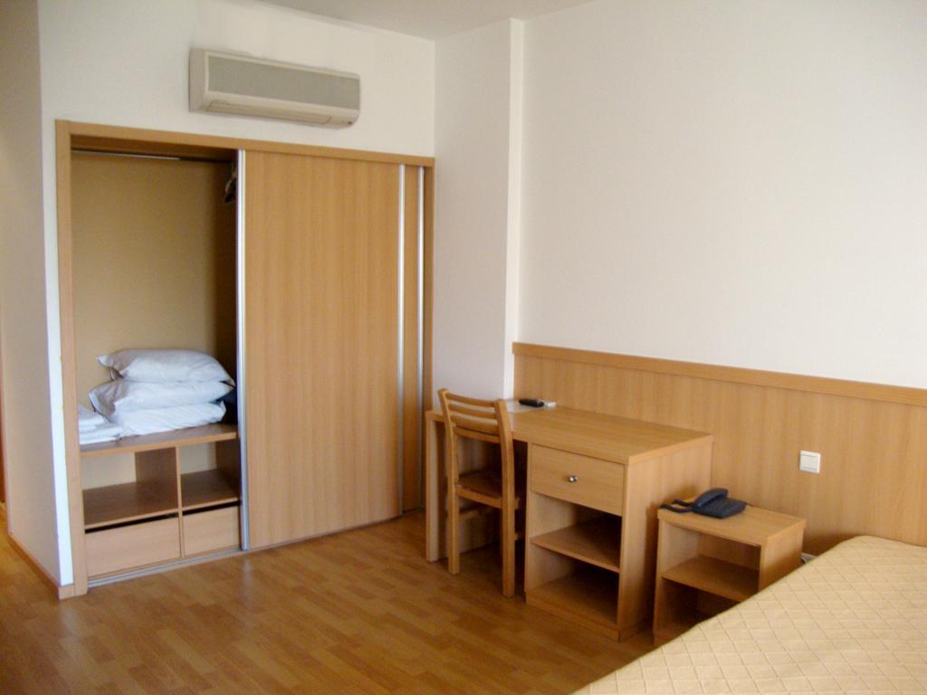 Casa De Retiros N. S. Perpetuo Socorro Hotel Guimarães Eksteriør billede